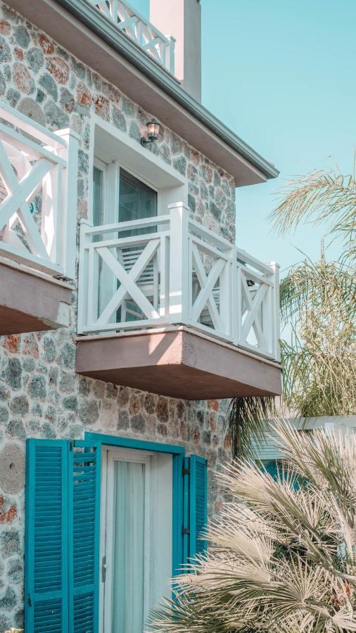 Orino Suites Cedit Luaran gambar