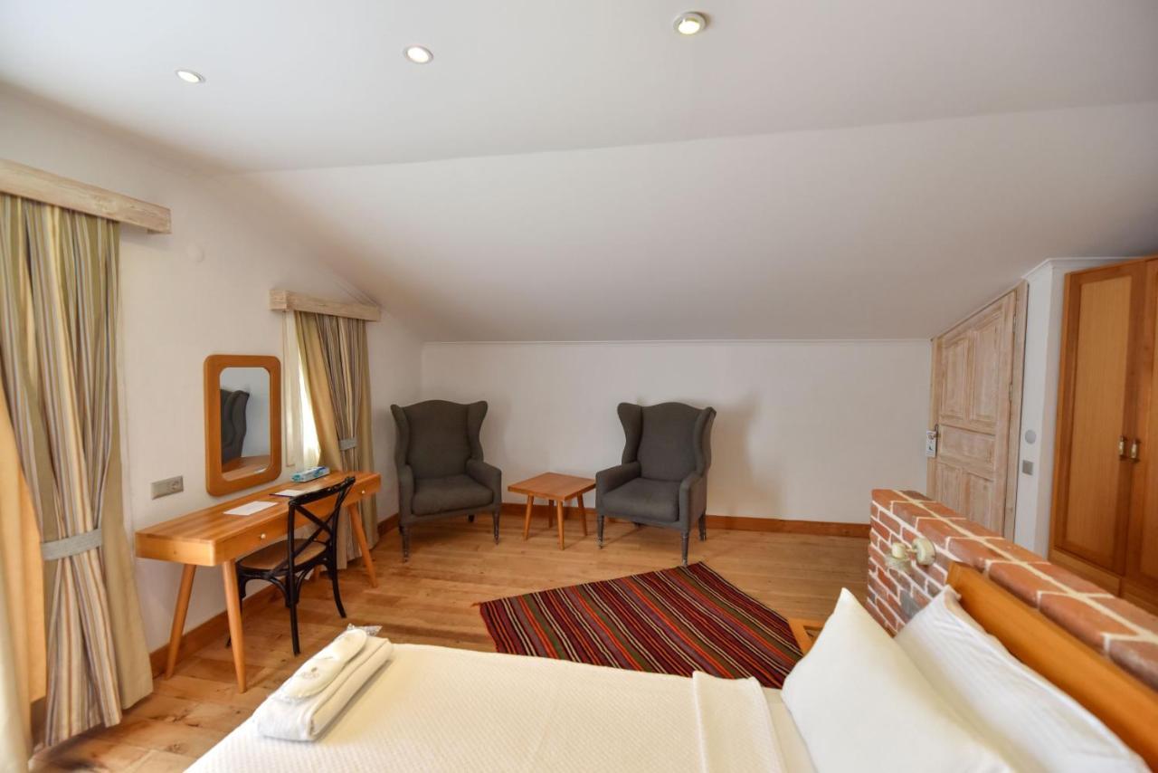Orino Suites Cedit Luaran gambar