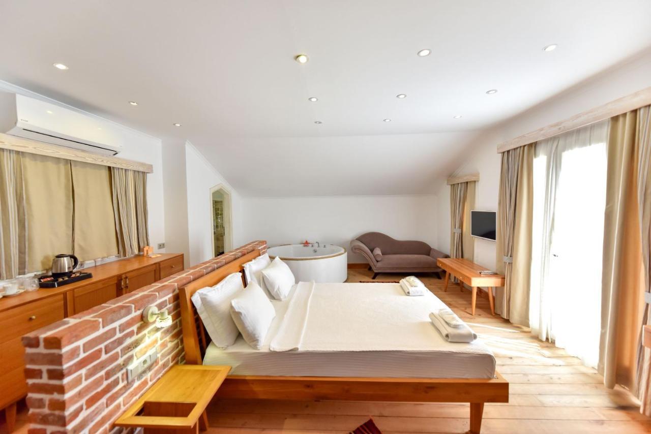 Orino Suites Cedit Luaran gambar